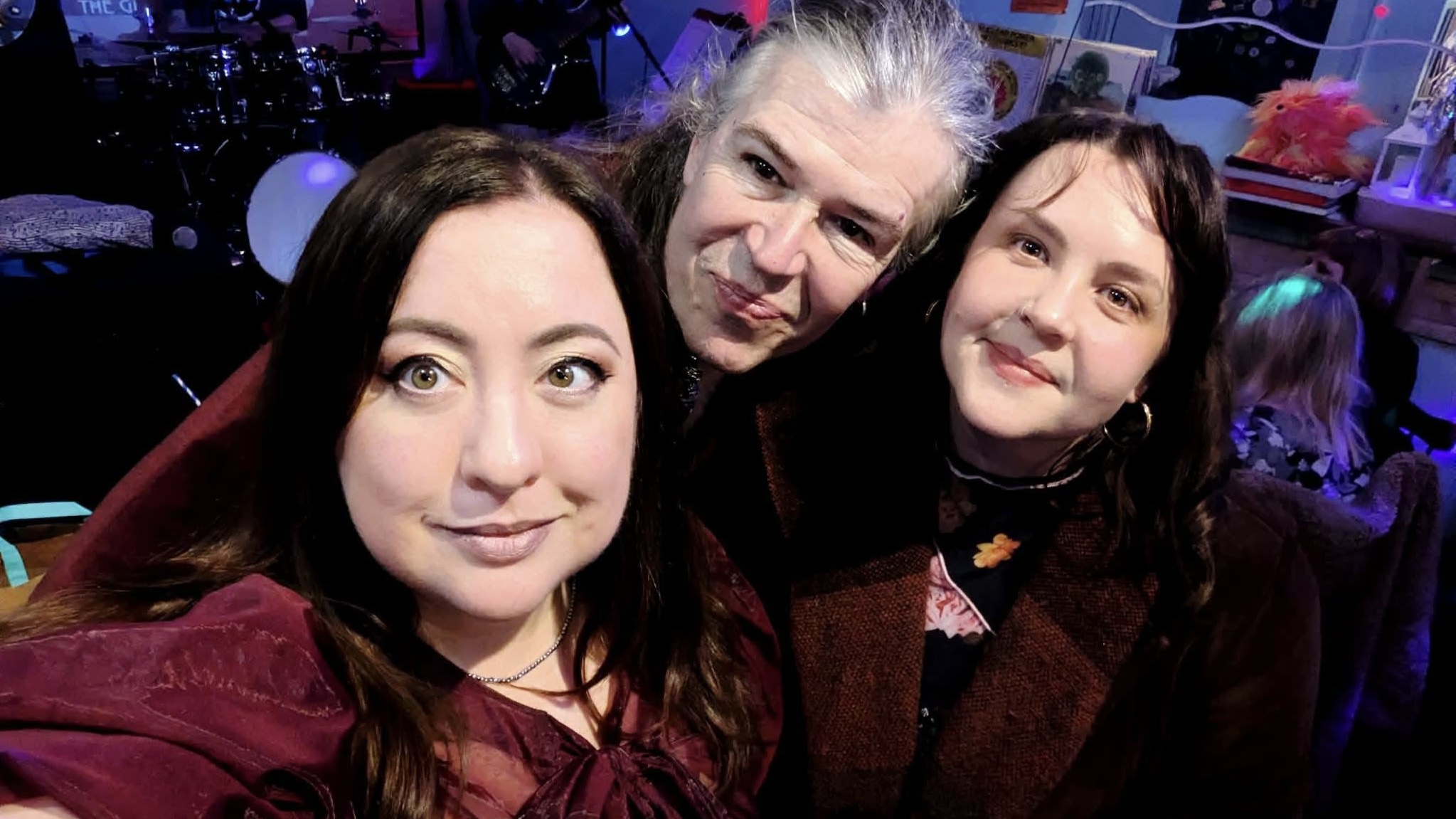 The Gin Triplets bring their three-part vocal harmonies to the Vic on Sunday 1 November, alongside indie-folk artist Dean Frost.